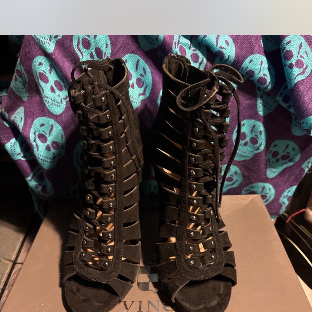 Vince Camuto Black Gladiator Heels